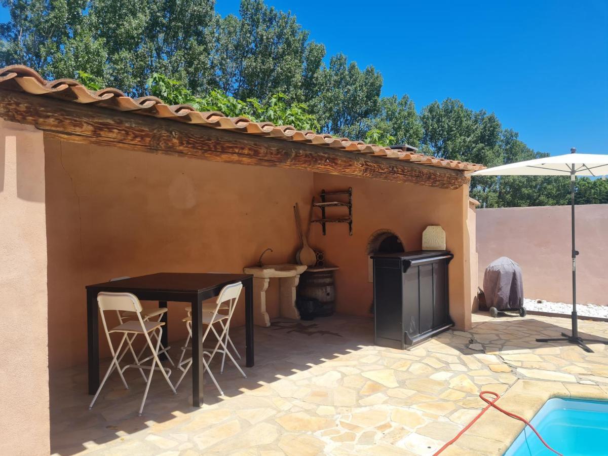 Villa Tylyan Le Thor Esterno foto